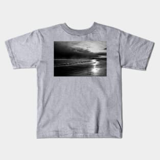 Storm Clouds on Cambois Beach in Monochrome Kids T-Shirt